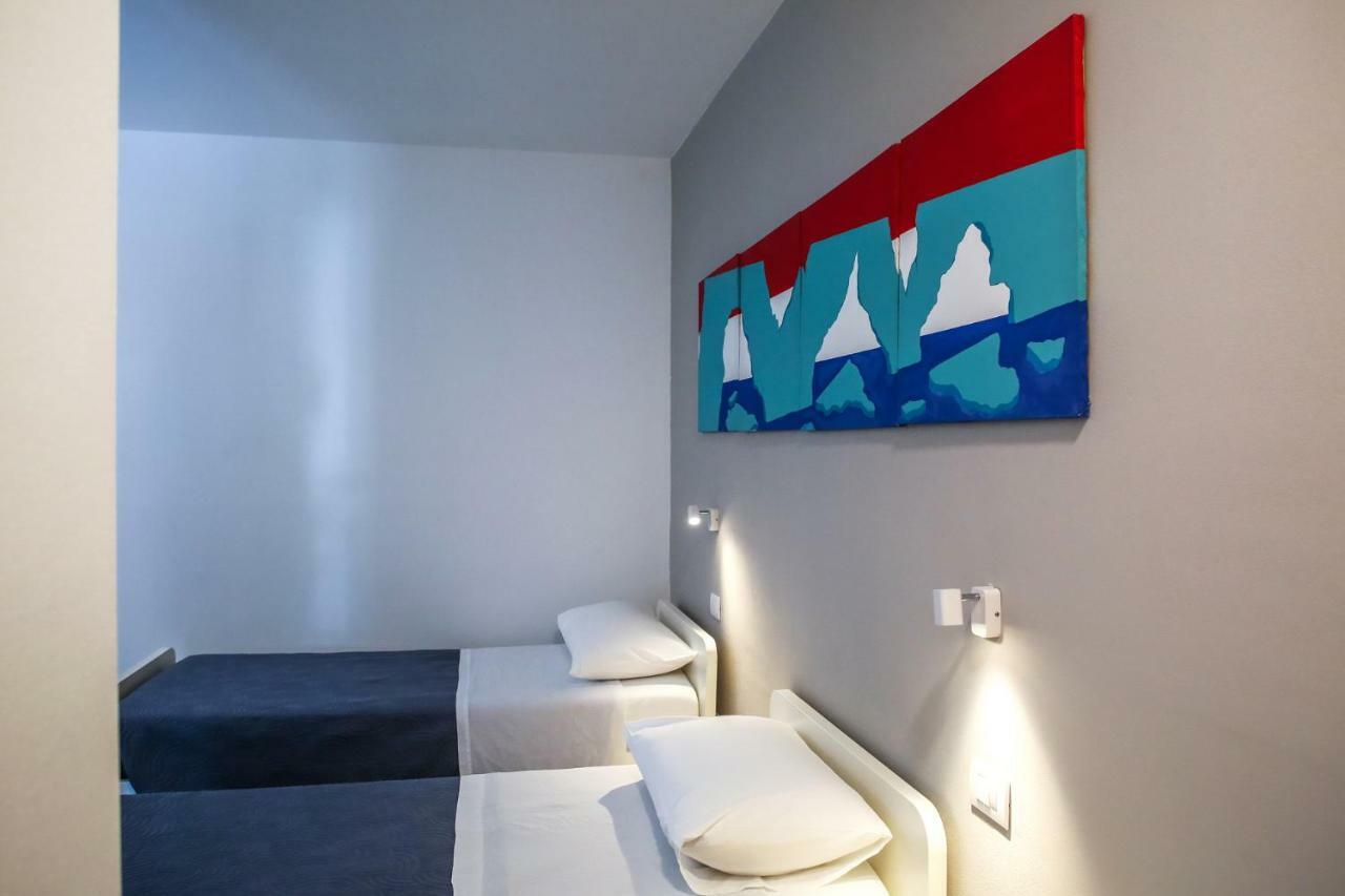 B&B Warmup Grosseto - Parcheggio Incluso Nella Corte Interna 外观 照片