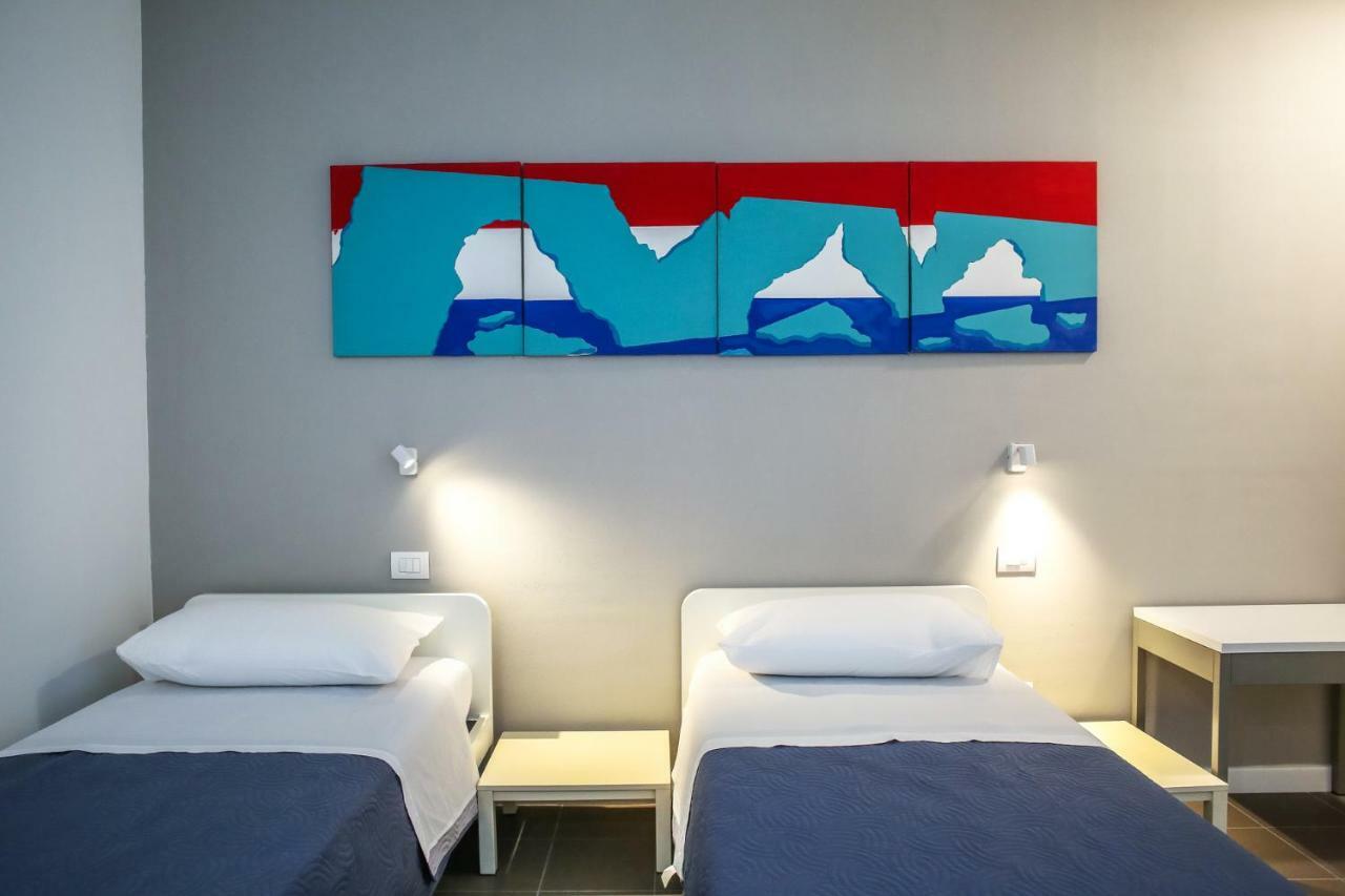 B&B Warmup Grosseto - Parcheggio Incluso Nella Corte Interna 外观 照片