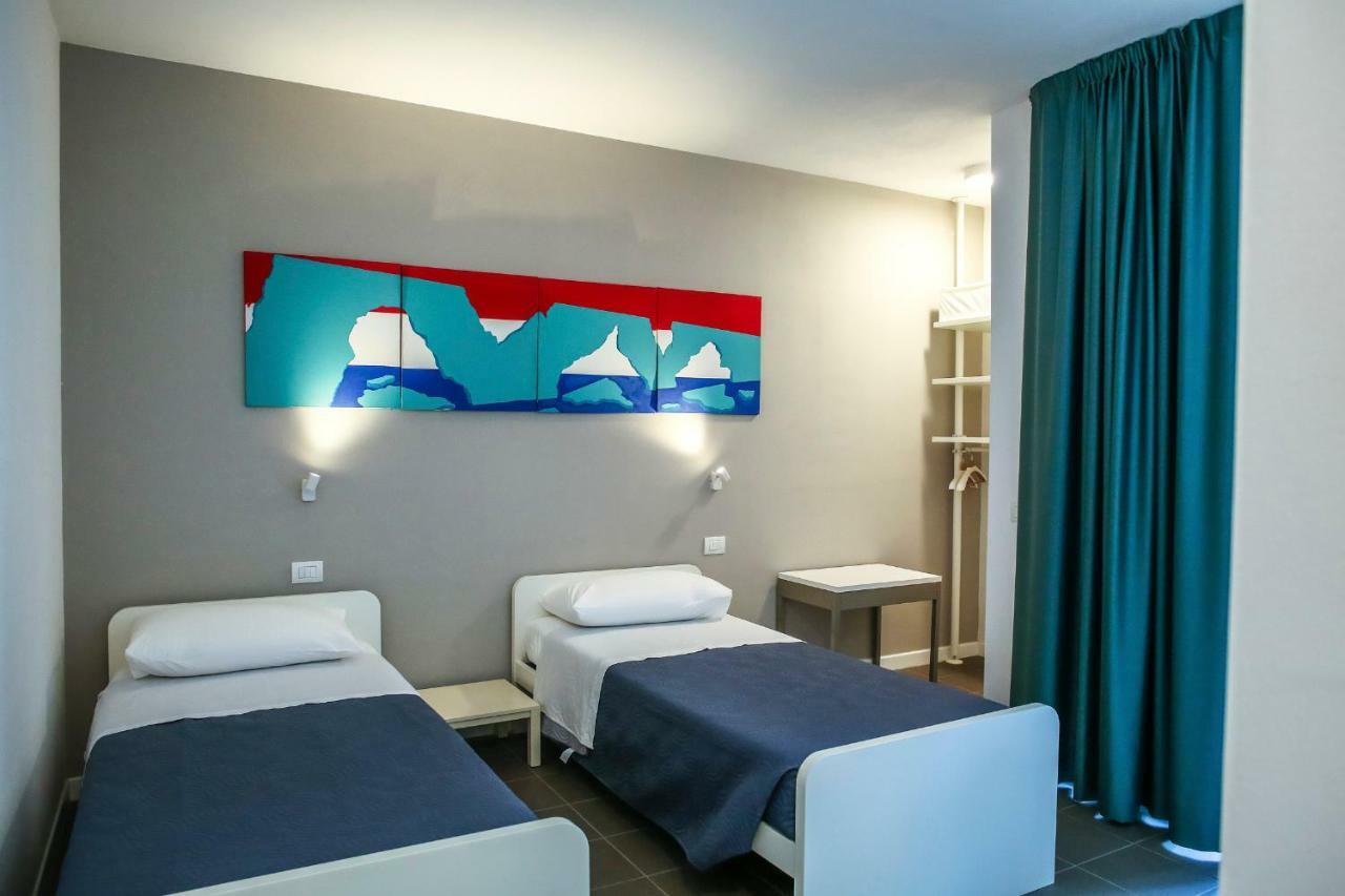 B&B Warmup Grosseto - Parcheggio Incluso Nella Corte Interna 外观 照片